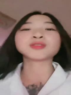 KFR-694 闪亮三姐妹全程露脸一起干大哥年轻貌美无毛逼性感纹身娇嫩的小奶子轮番上位激情草大哥浪叫呻吟不止